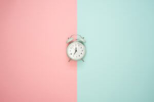 alarm-clock-art-background-1037993